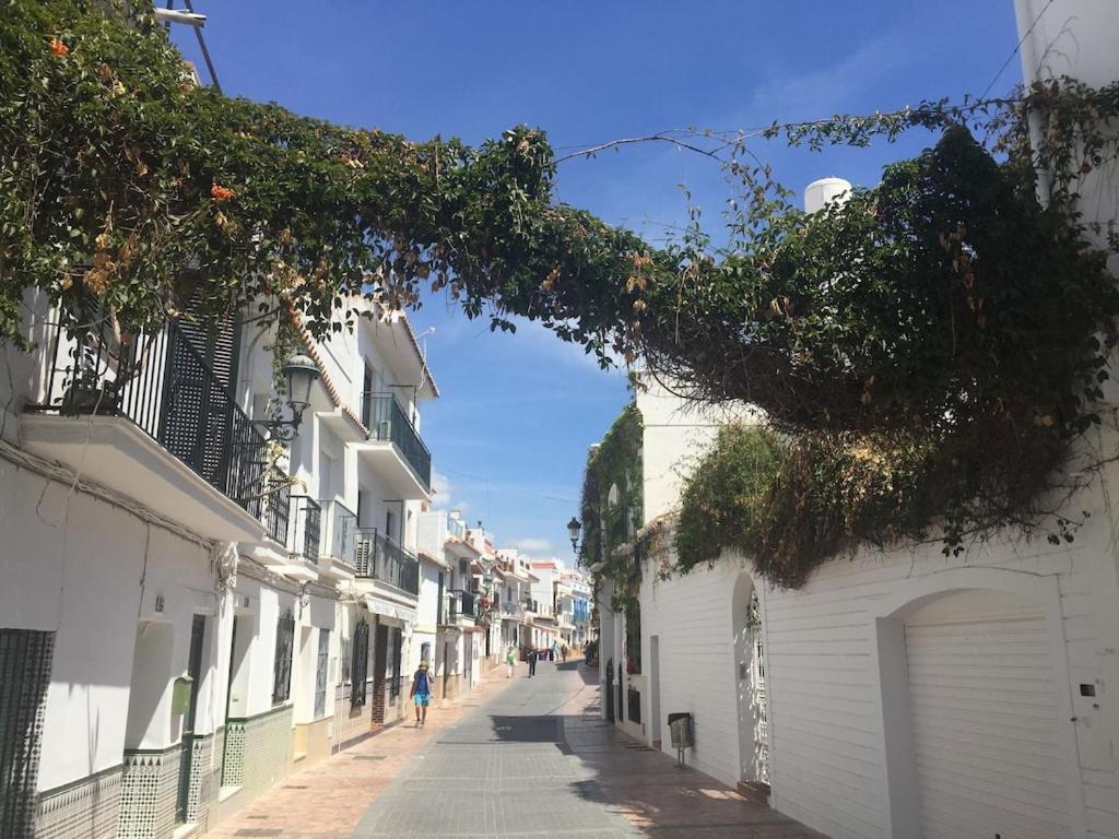 Edificio Verdemar - Stunning 1 Bed Apartment With Pool & Sea Views Nerja Esterno foto