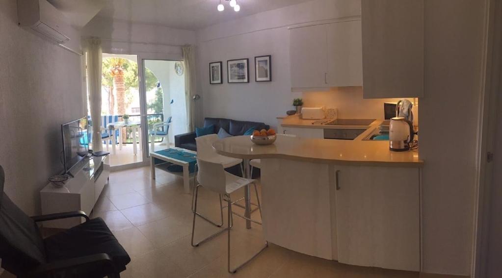 Edificio Verdemar - Stunning 1 Bed Apartment With Pool & Sea Views Nerja Esterno foto