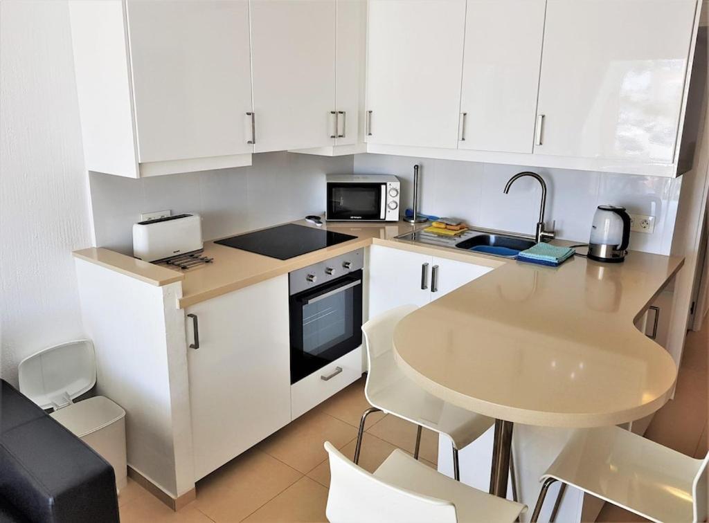 Edificio Verdemar - Stunning 1 Bed Apartment With Pool & Sea Views Nerja Esterno foto