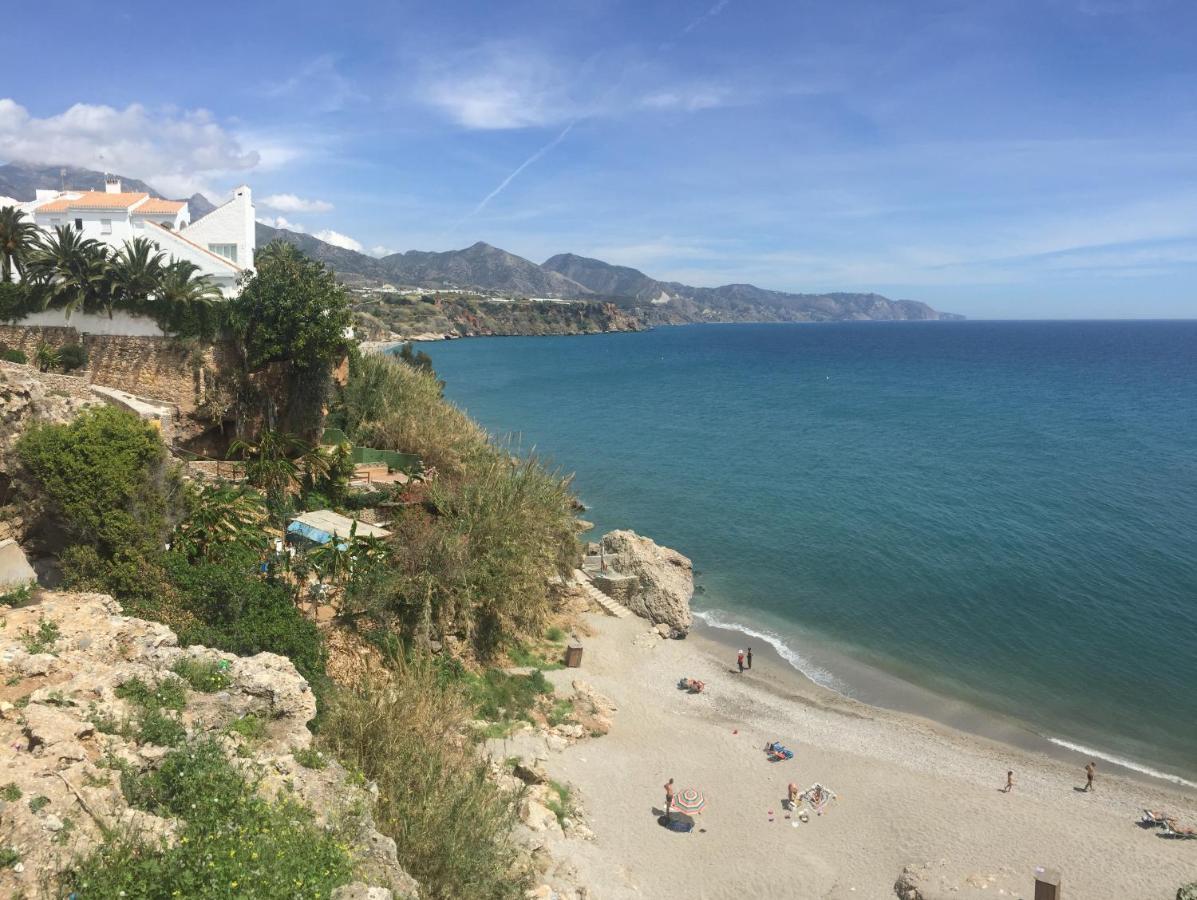 Edificio Verdemar - Stunning 1 Bed Apartment With Pool & Sea Views Nerja Esterno foto